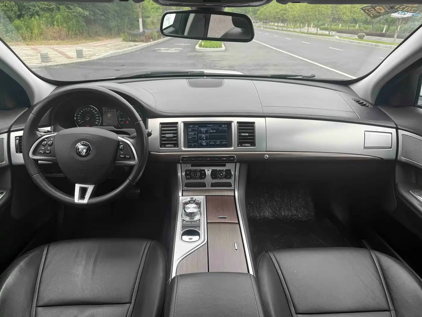 Jaguar XF 2014 2015 XF 2.0T Style Edition
