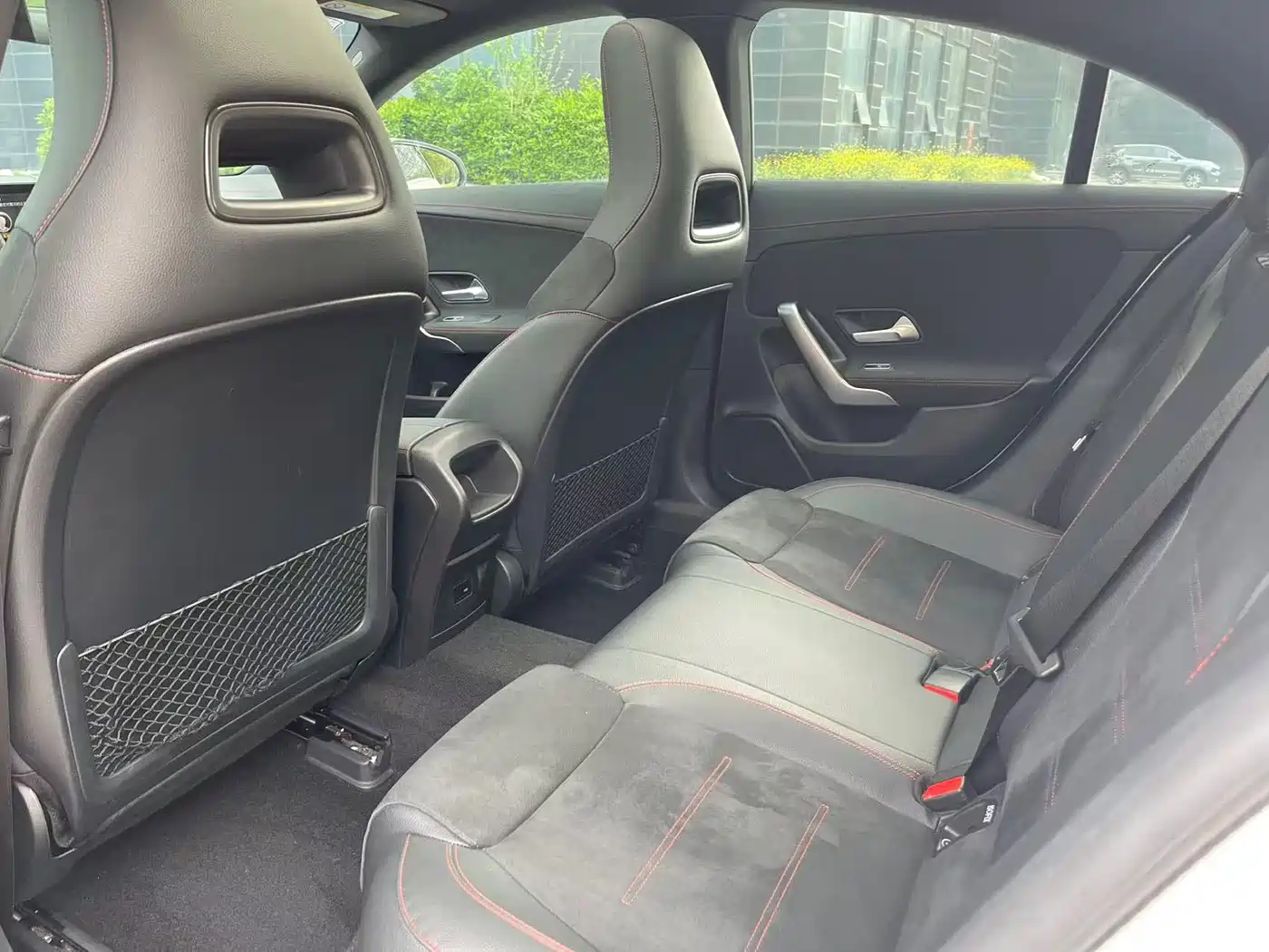 Mercedes-Benz CLA (Import) 2021 CLA 200 фото 10