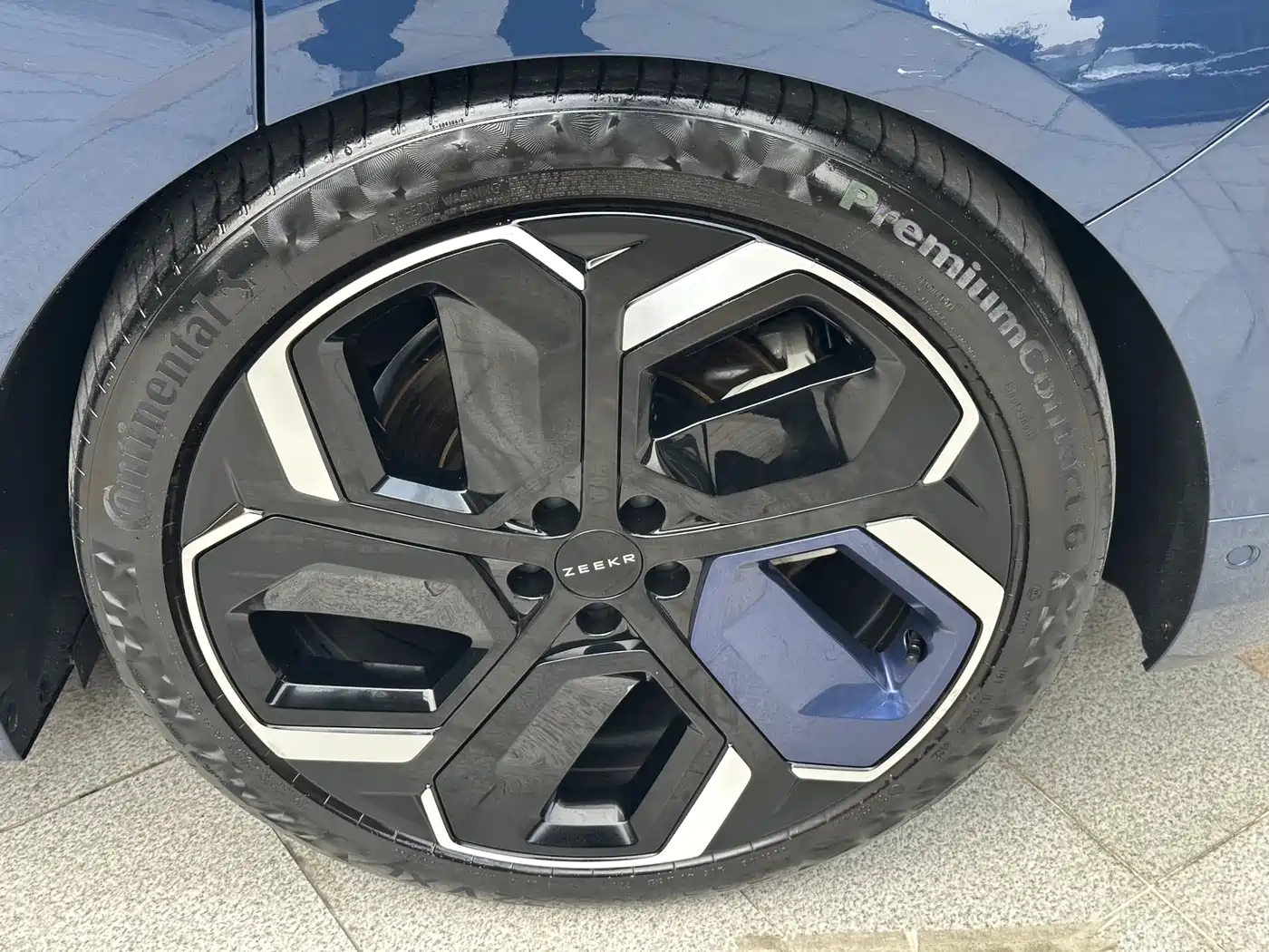 ZEEKR EXTREME KRYPTON 001