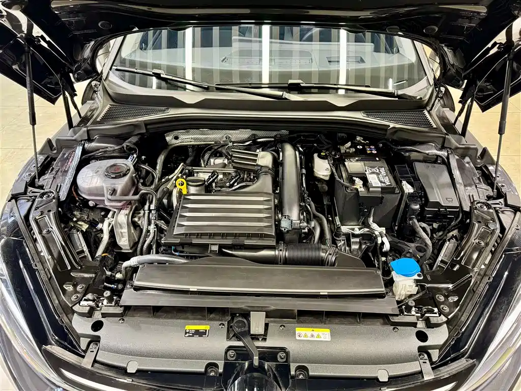 Volkswagen Lamando 2025 Model Year Lamando L 280TSI DSG Cool & Spicy PLUS Edition фото 12