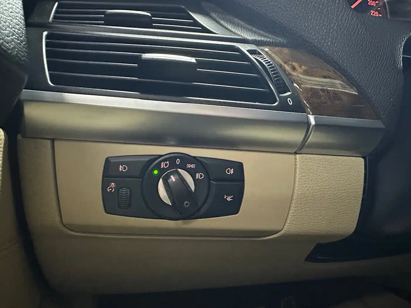 BMW X5 (Import) фото 16