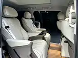 Фото 9 - Denza D9