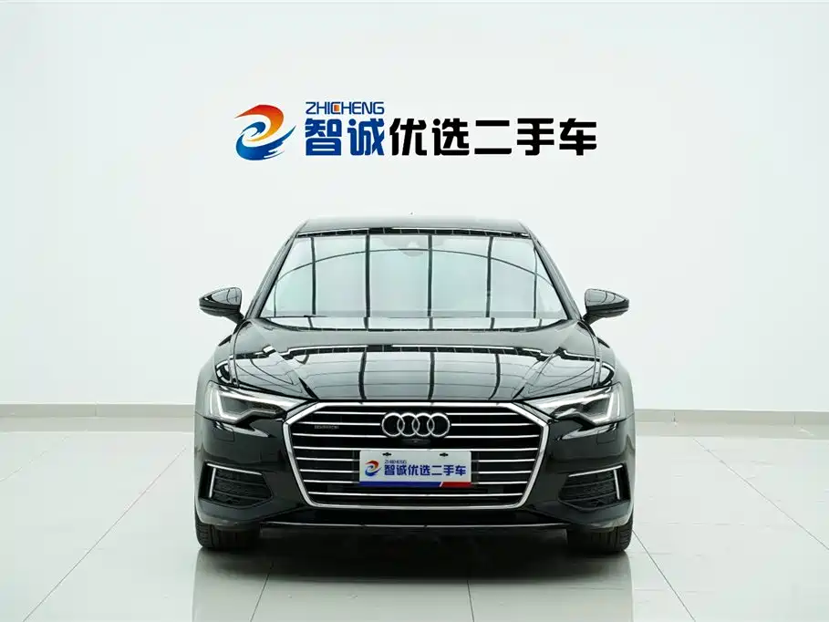 Audi A6L 2019 45 TFSI quattro Exclusive Elegance фото 2