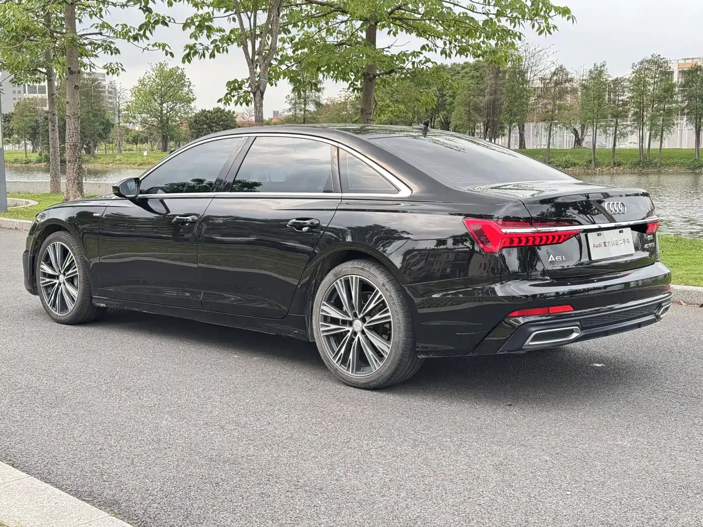Audi A6L 2022 40 TFSI Luxury Dynamic фото 5