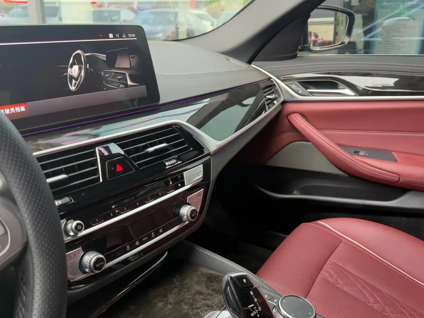 BMW 5 Series 2022 525Li M Sport Package фото 7