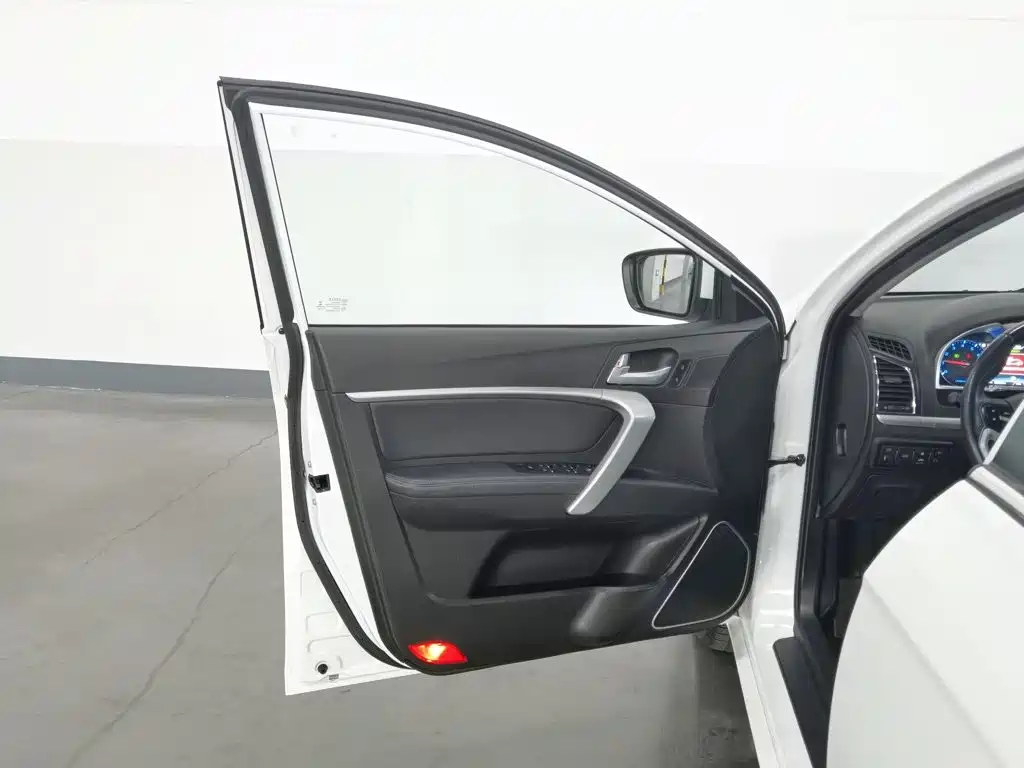 Geely Emgrand New Energy 2018 2017 1.5L PHEV Elite