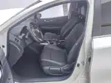 Фото 9 - Nissan Tiida