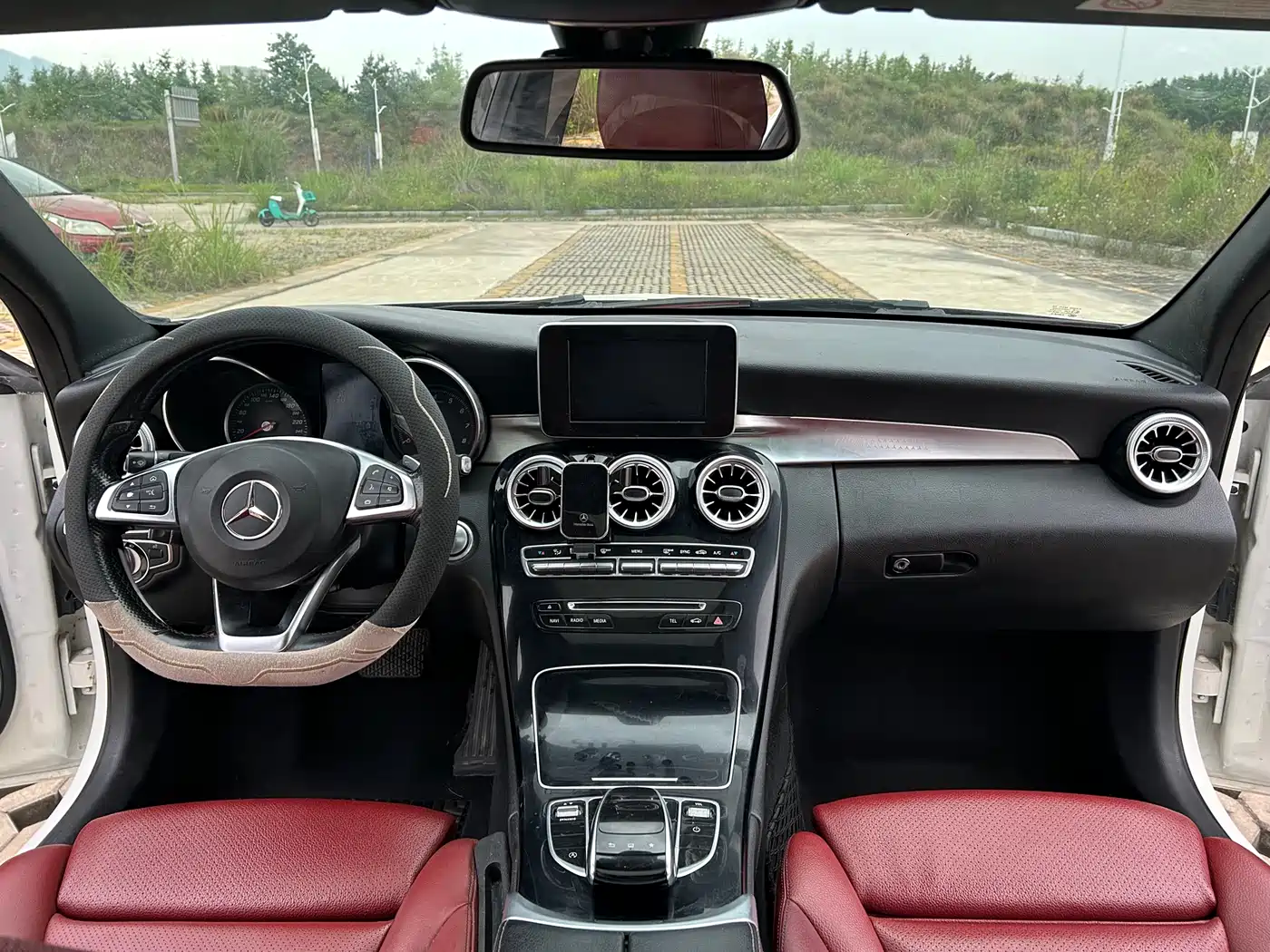 Mercedes-Benz C-Class 2015 C 200 Sport Edition фото 12