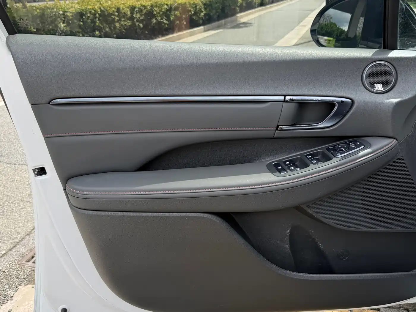 Фото 13 - Hyundai Sonata