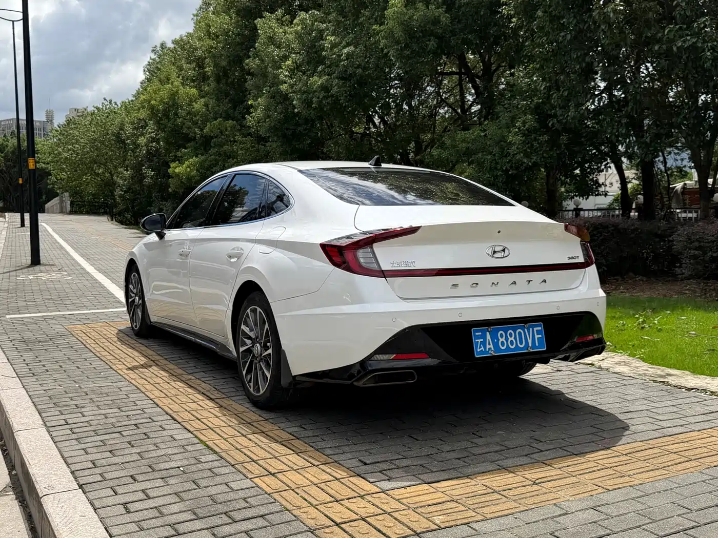Фото 5 - Hyundai Sonata