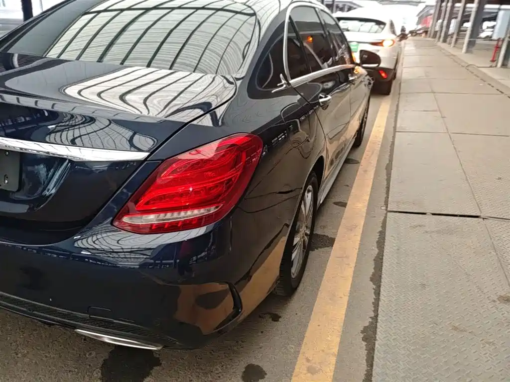 Фото 8 - Mercedes-Benz C-Class