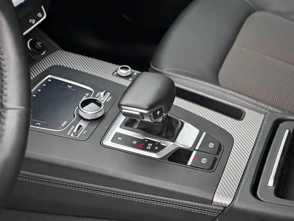 Audi Q5L 2018 40 TFSI Premium Fashion China VI фото 11