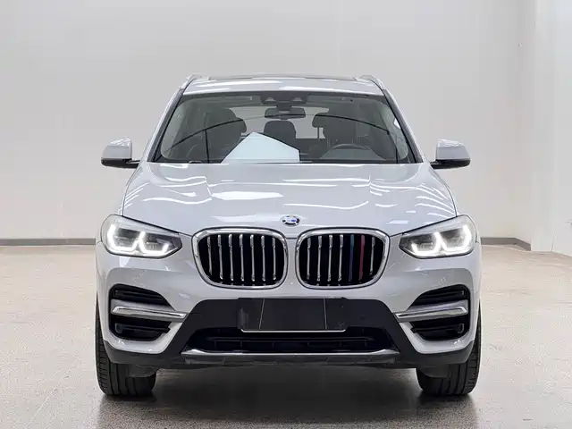 BMW X3 2019 xDrive28i Luxury Package — фото 2