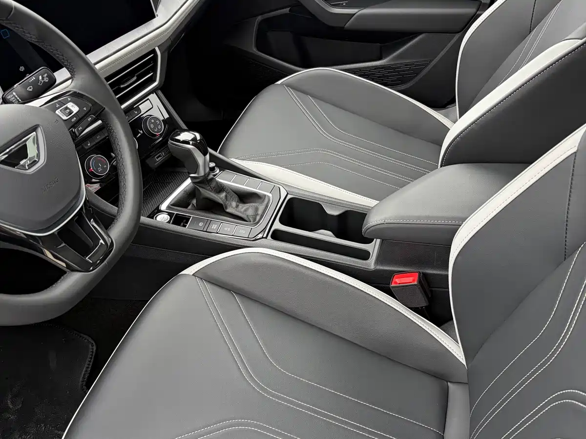 Jetta VA7 2025 2025 1.4T First-Come-First-Served Edition
