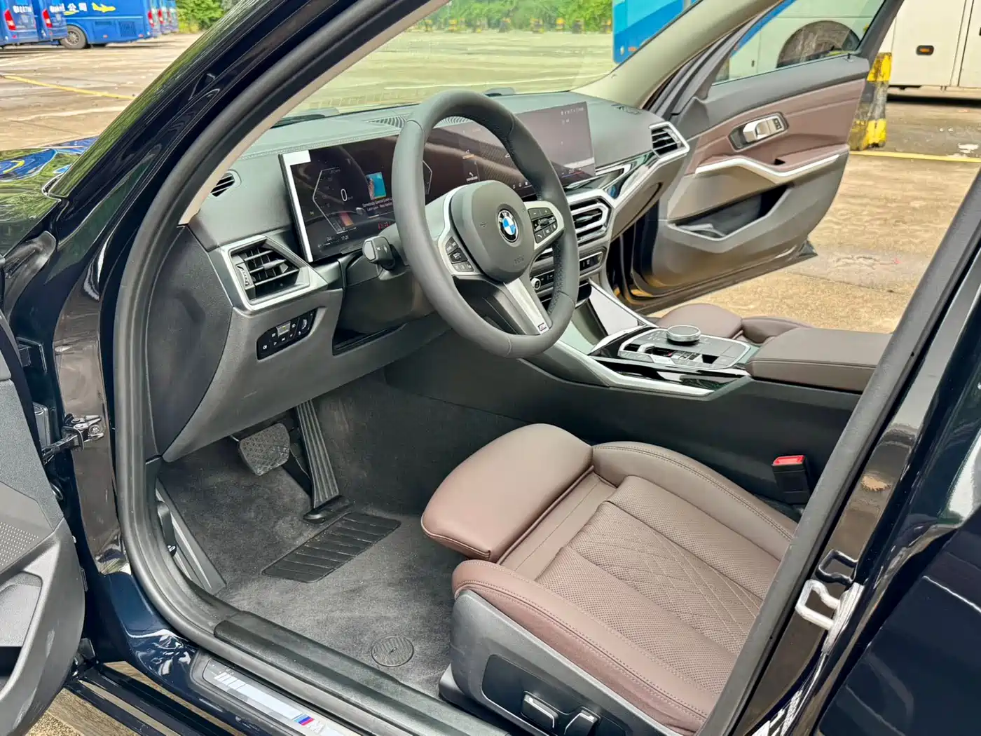 BMW 3 Series 2024 320Li M Sport Package фото 4