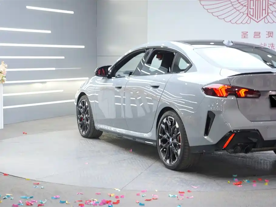 BMW M235L 2025 M235L фото 5