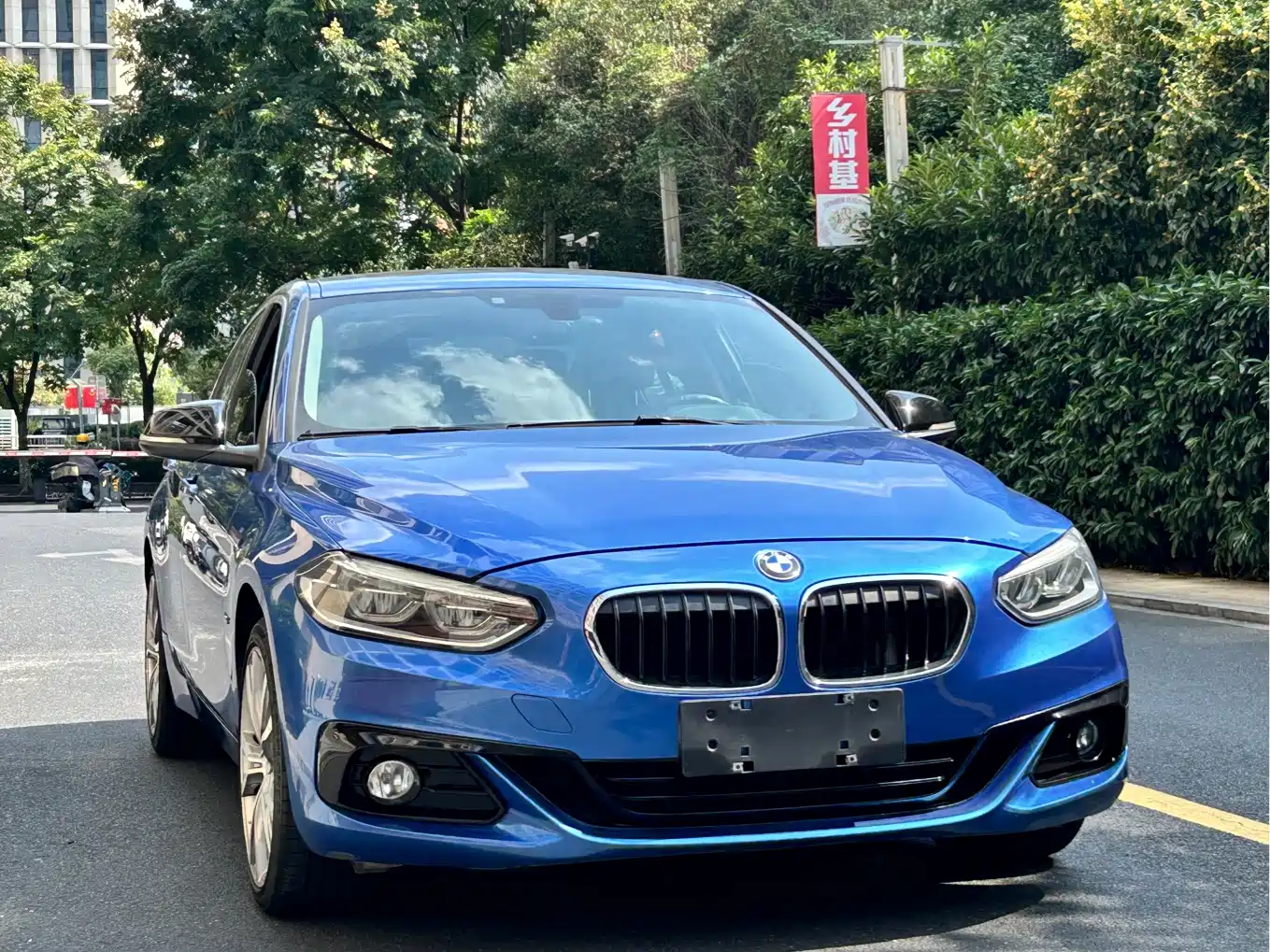 Фото 3 - BMW 1 Series