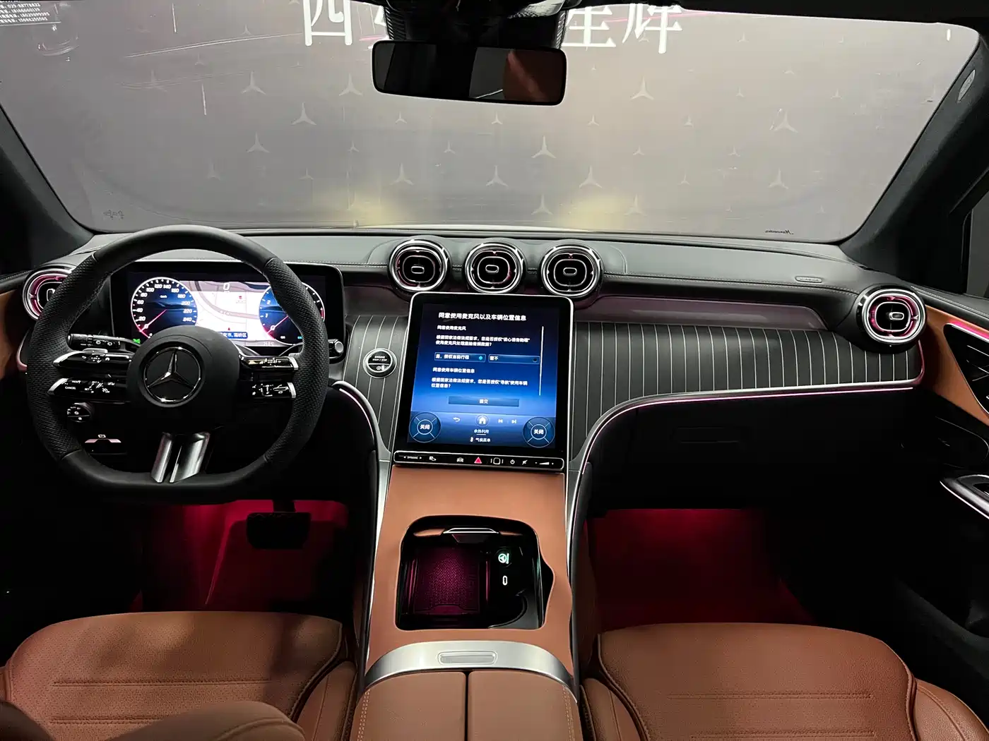 MERCEDES-BENZ GLC