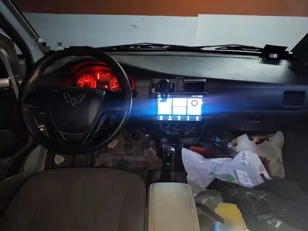 Wuling Motors Wuling Rongguang 2025 2021 1.5L Extended Basic Windowless Van 2-Seater L3C