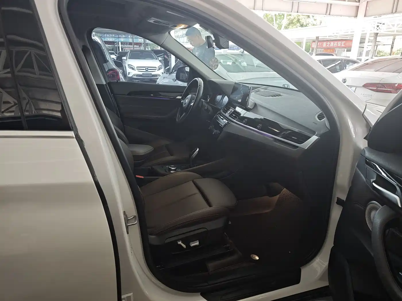 BMW X1 2021 Facelift sDrive25Li Leading фото 6