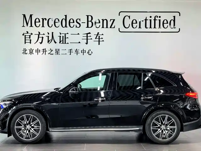 Mercedes-Benz GLC AMG 2025 AMG GLC 43 4MATIC — фото 2