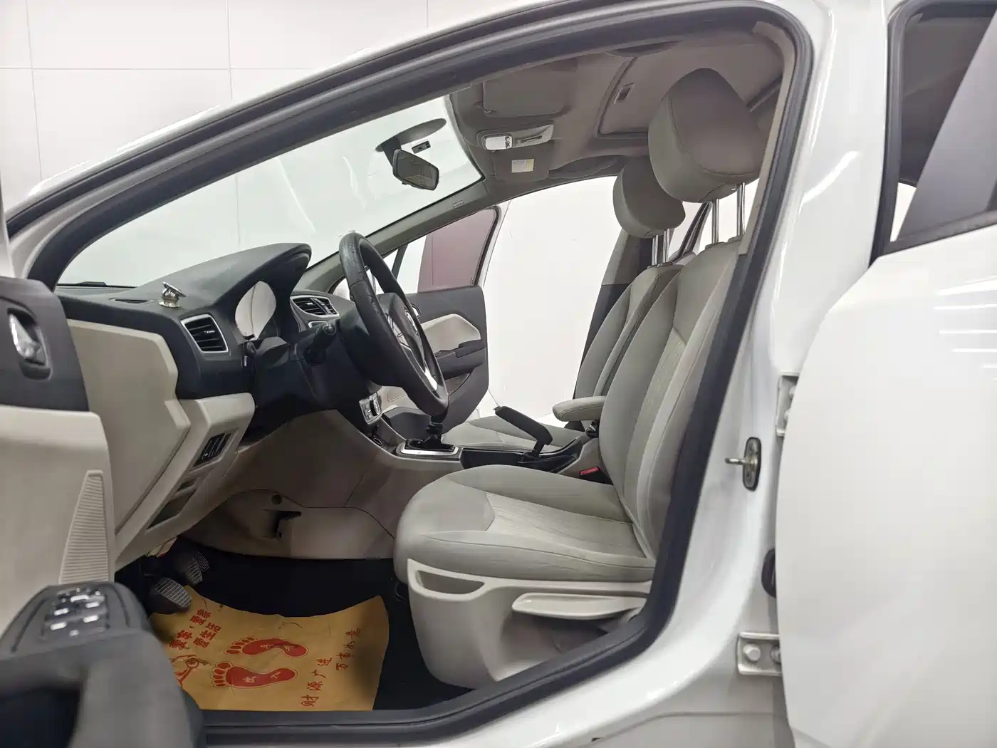 Dongfeng Aeolus L60 2017 2015 1.8L Manual New Enjoyment Type