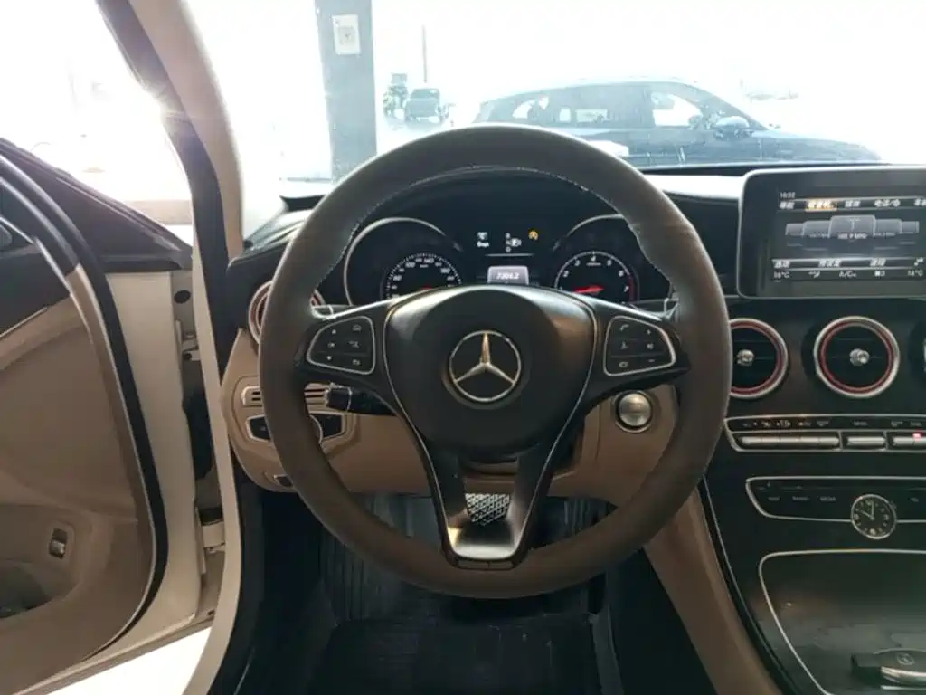 Mercedes-Benz C-Class 2015 2015 C 200 L Sport