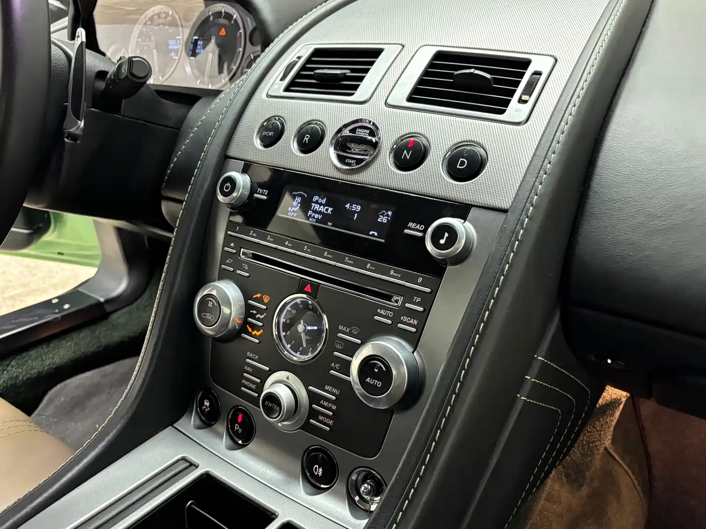 Aston Martin V8 Vantage 2014 2012 4.7L S Coupe
