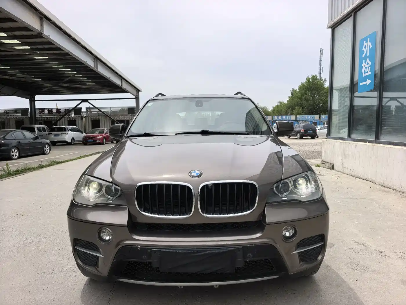 BMW X5 (Import) 2011 xDrive35i Leading Edition фото 6
