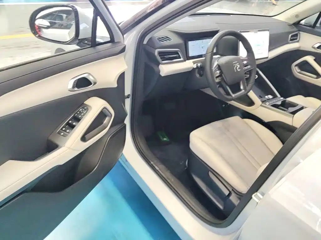 BYD Yuan UP 2026 2025 Smart Drive Edition 401KM Vitality Version