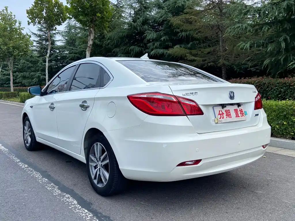 Changan Eado 2015 2015 1.6L Manual Luxury China V