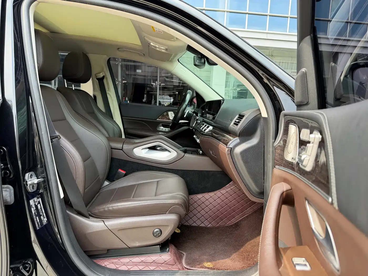 Фото 8 - Mercedes-Benz GLS