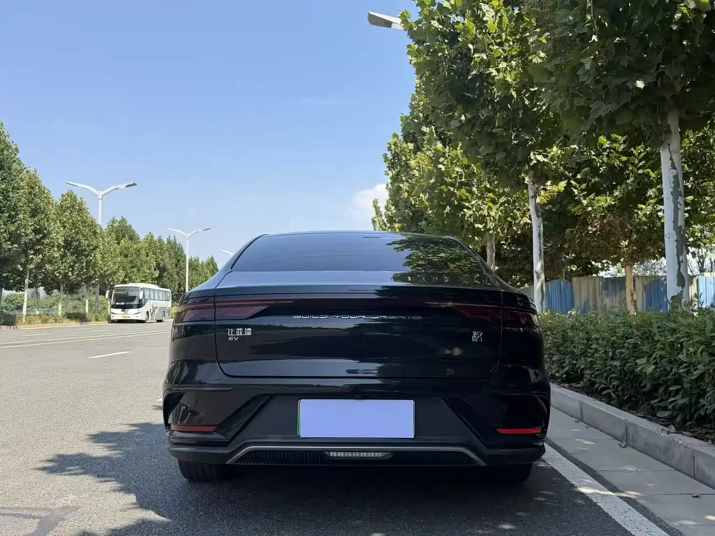 Фото 9 - BYD Han