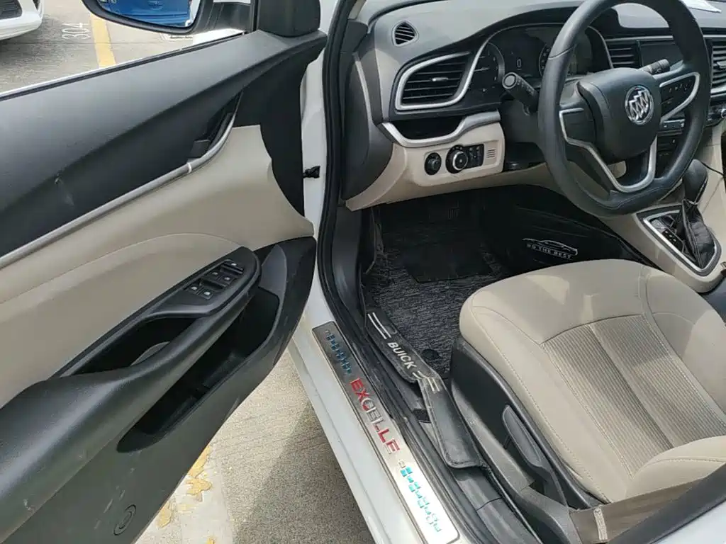 Фото 16 - Buick Excelle