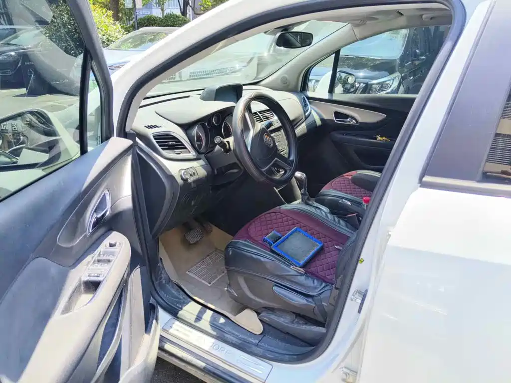 Buick Encore 2014 2013 1.4T Automatic 2WD Elite