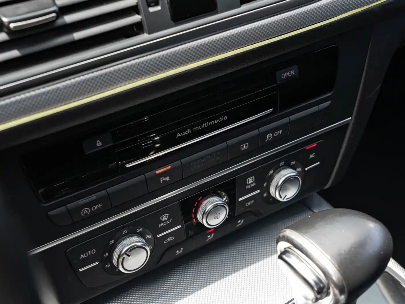 Audi A6L 2014 2014 TFSI Standard