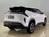 Фото 6 - Geely Atlas