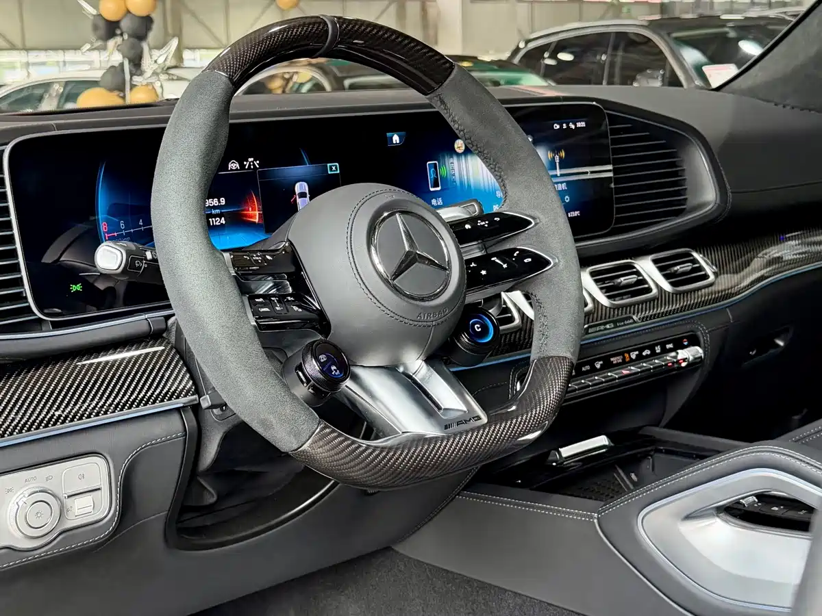 Mercedes-Benz GLS AMG 2026 2024 AMG GLS 63 4MATIC+