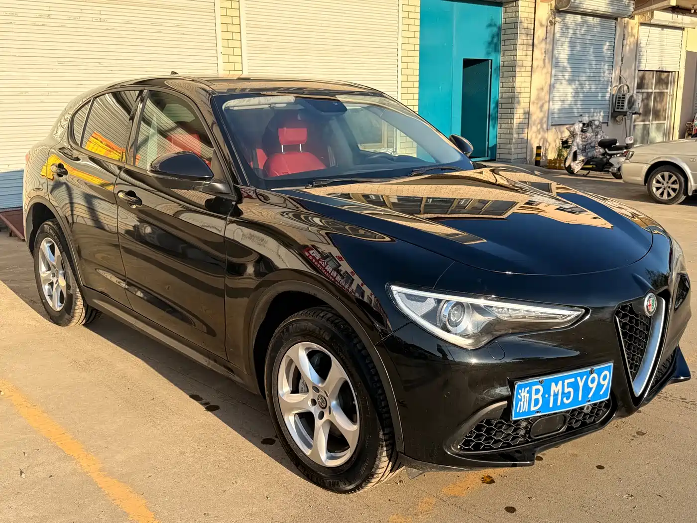 Alfa Romeo Stelvio 2019 2017 2.0T 200HP Elite