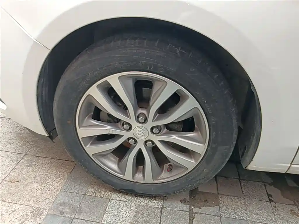 Buick Excelle 2018 18T Automatic Elite фото 23