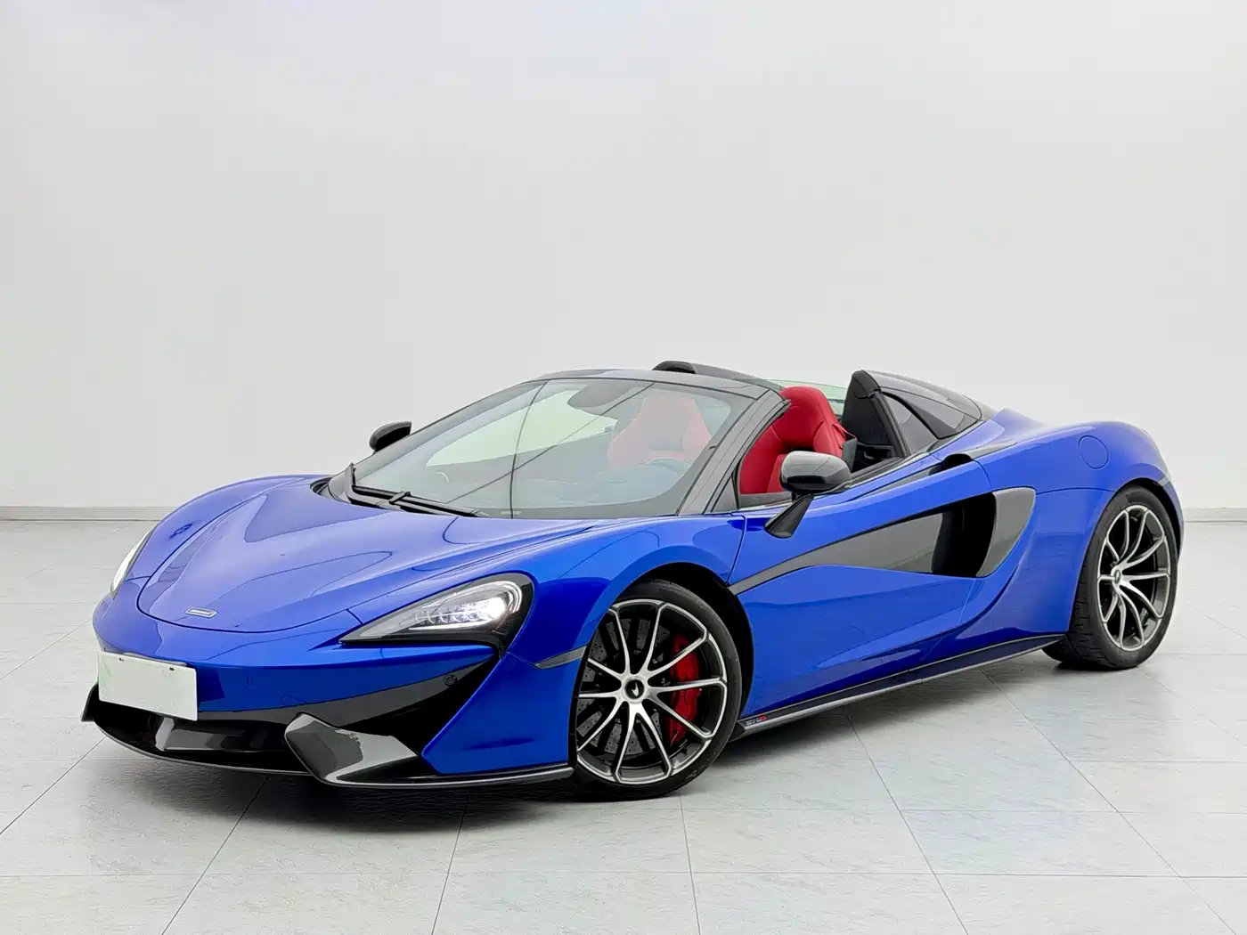 2019 McLaren 570