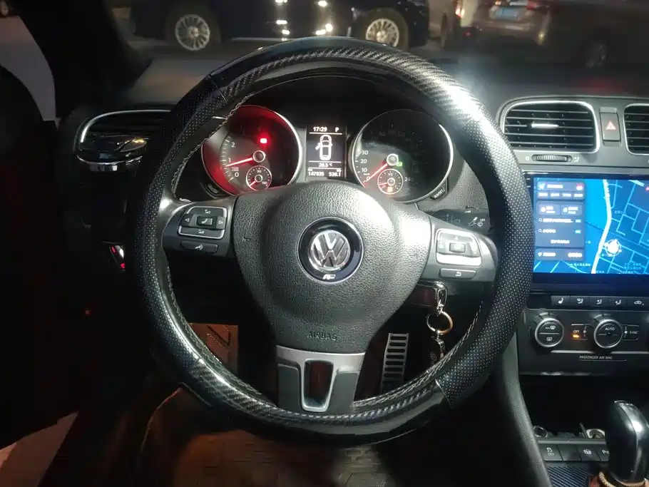 Volkswagen Golf (Import) 2014 2012 1.4TSI Luxury Convertible Edition