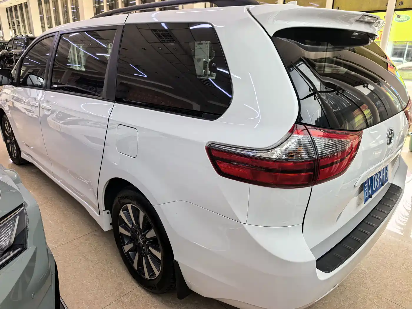Toyota Sienna 2019 2015 3.5L 4WD L