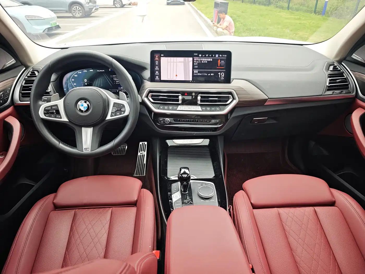 BMW X3 2022 Facelift xDrive30i Leading M Shadow Edition фото 11