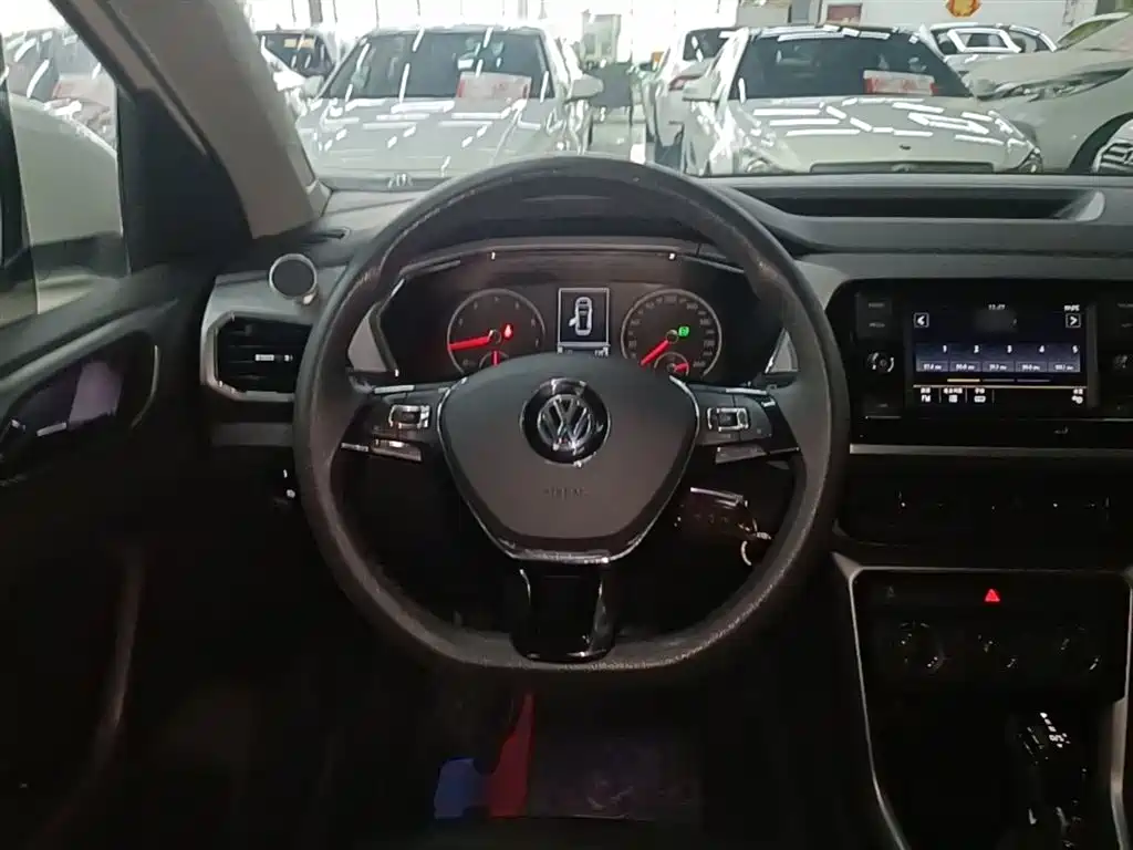 Volkswagen T-Cross 2019 280TSI DSG Comfort Edition фото 11