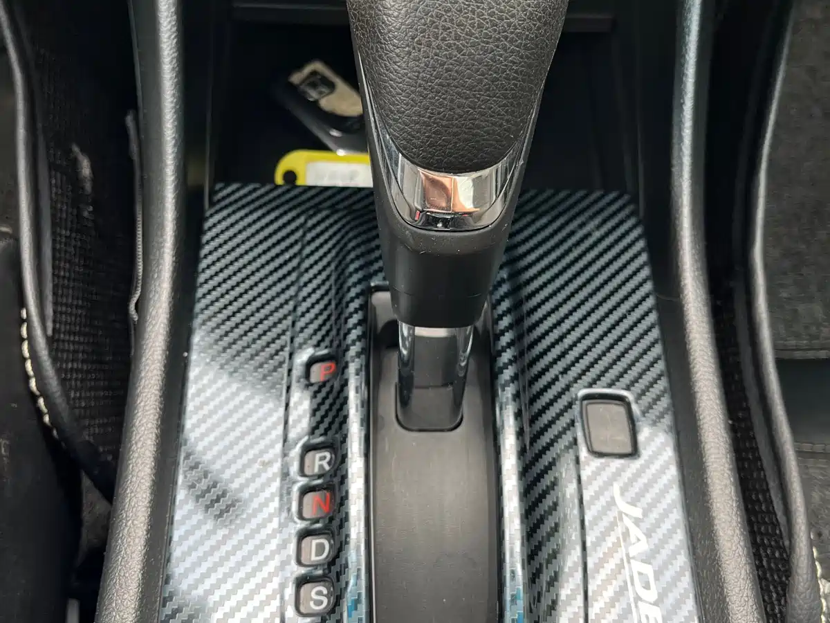 Honda Jade 2019 2017 1.8L Automatic Comfort Edition 5-seater
