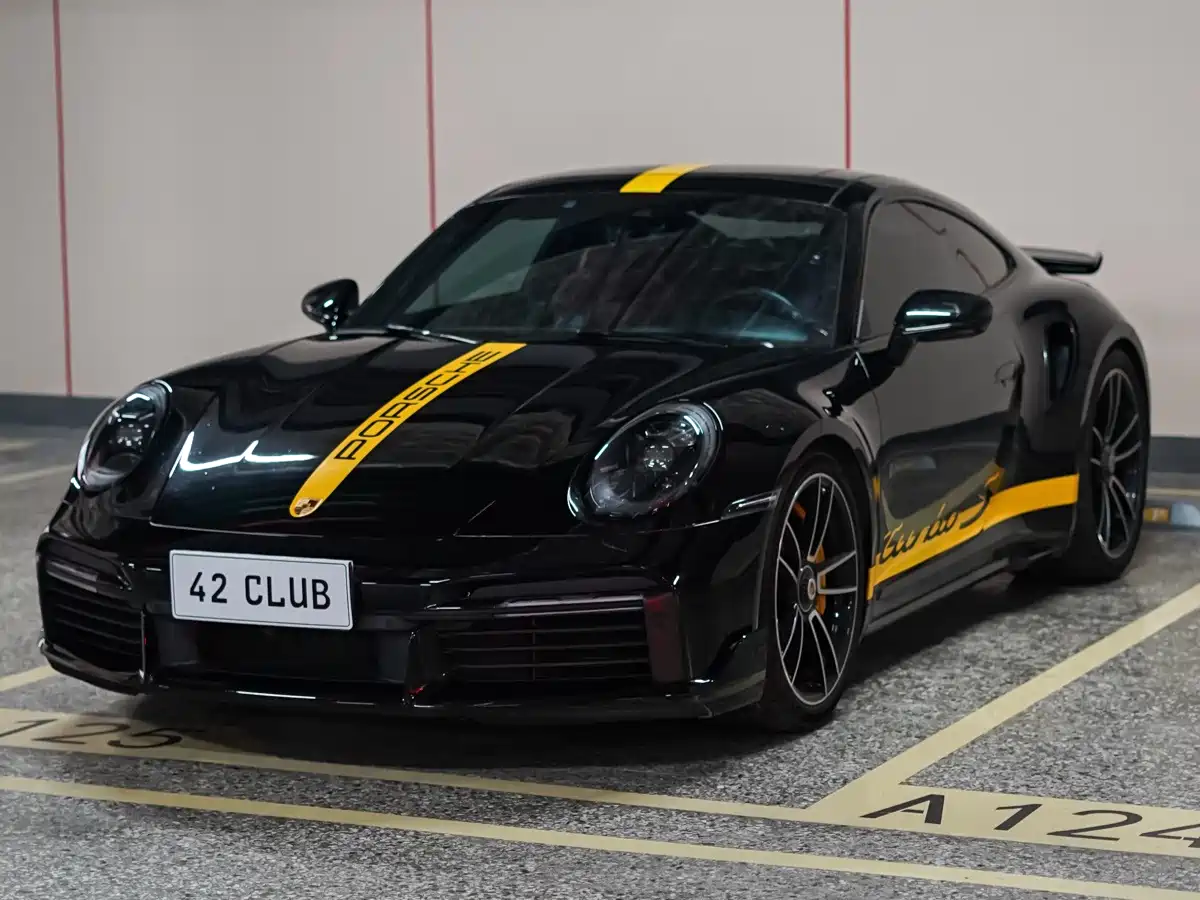 Фото 3 - Porsche 911