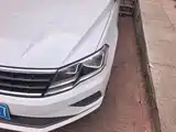 Photo 5 - Volkswagen Jetta