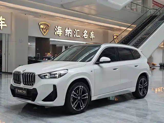 BMW X1 sDrive25Li, M Спорт-пакет