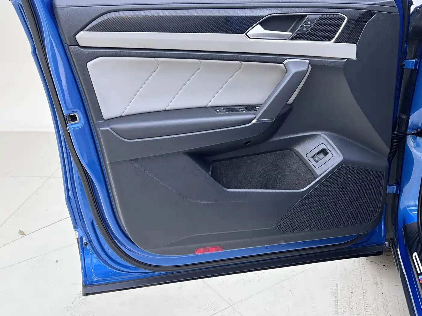 Volkswagen Tayron 2023 280TSI 2WD Luxury Plus Advanced Edition фото 15